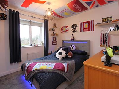 Picture 12